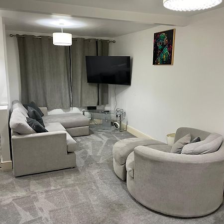 Welcome Rooms 54 Swindon Esterno foto