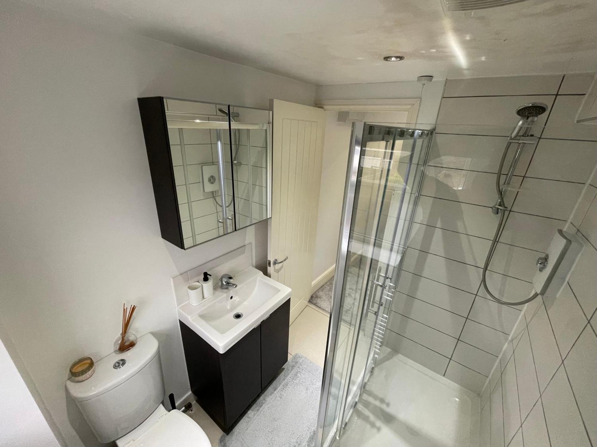 Welcome Rooms 54 Swindon Esterno foto